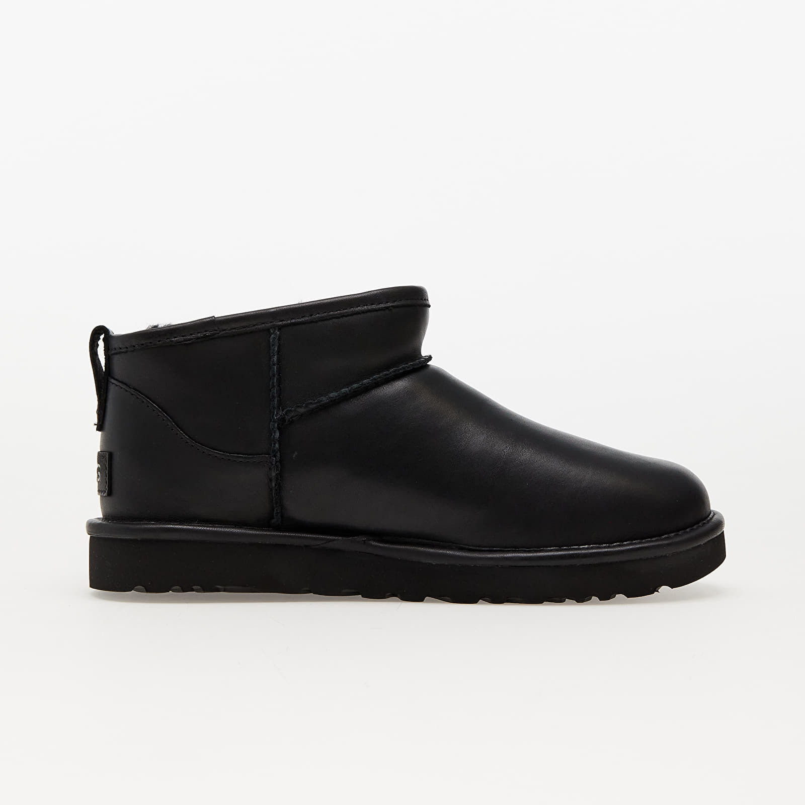 UGG W Classic Ultra Mini Black