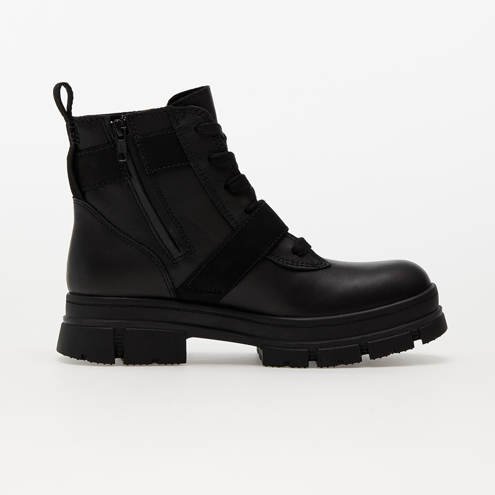 UGG W Ashton Lace Up Black