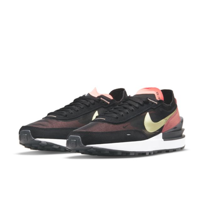 Nike Waffle One Damenschuh - Schwarz